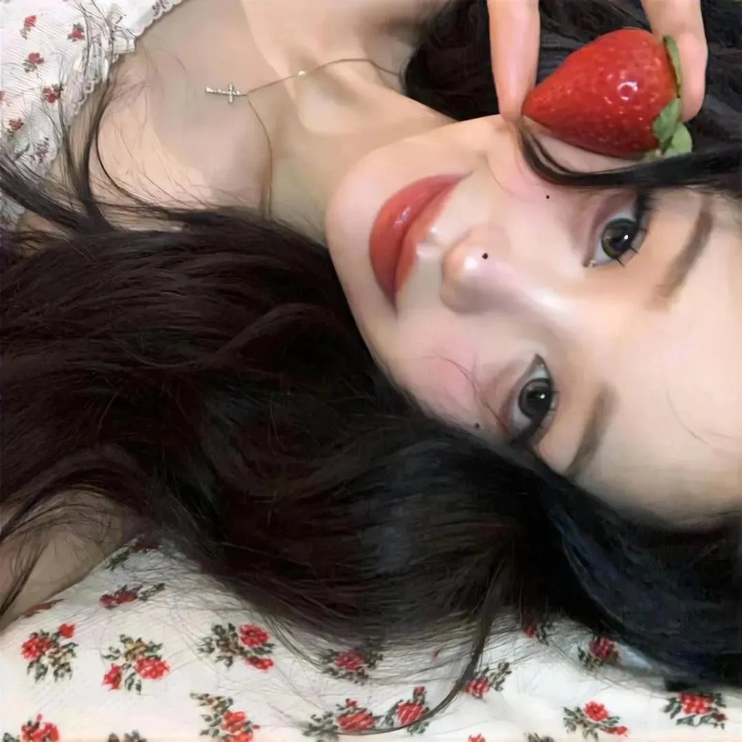深夜中的企鹅
